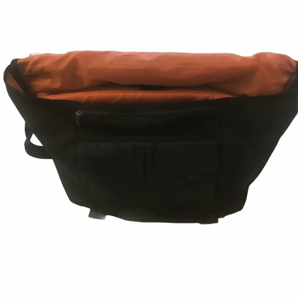Everki Messenger Carrying Case, EKS618